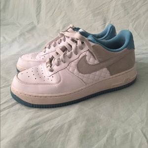 Nike AF-1 sneakers